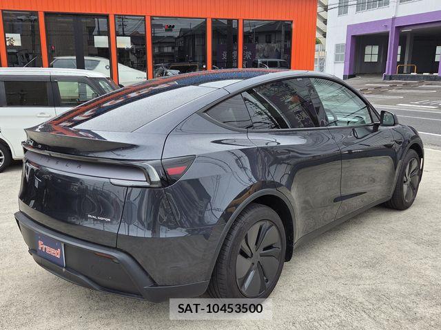 Tesla MODEL Y 2025-06 7789872-5
