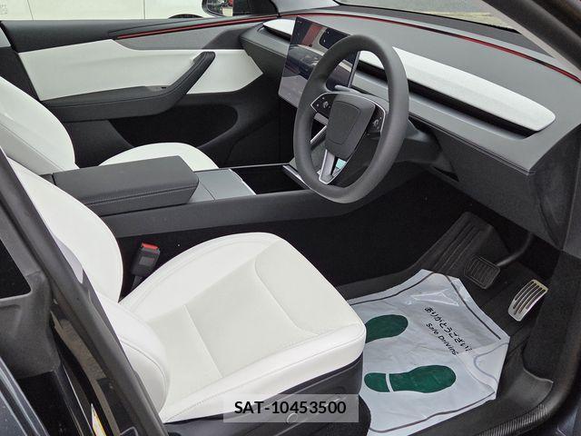 Tesla MODEL Y 2025-06 7789872-6