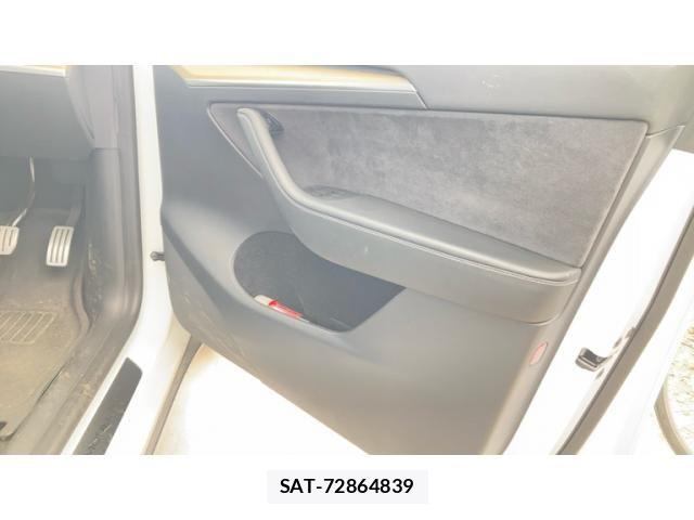 Tesla MODEL Y 2023-02 7880057-8
