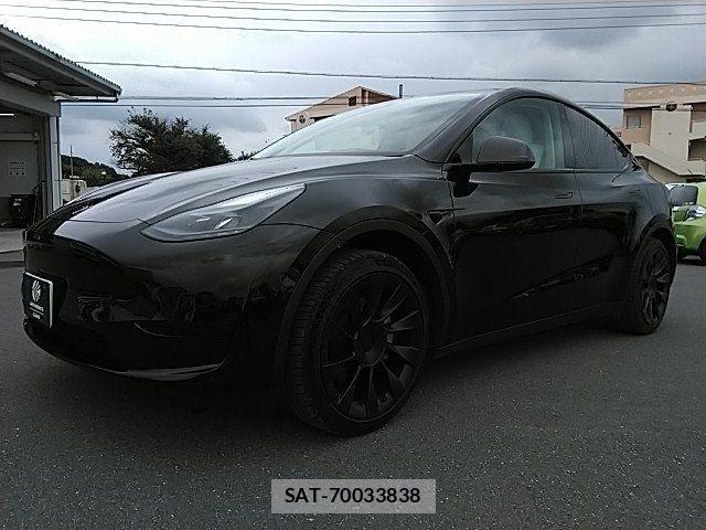 Tesla MODEL Y 2022-10 7880060-5