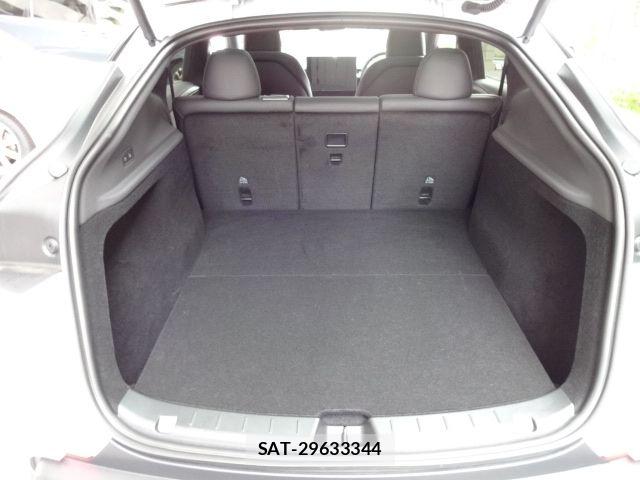 Tesla MODEL Y 2026-03 7880056-10