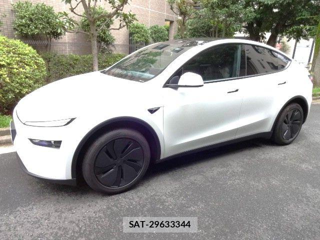 Tesla MODEL Y 2026-03 7880056-5