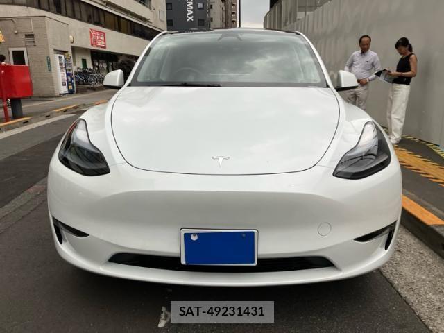 Tesla MODEL Y 2024-05 7981353-1
