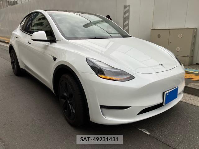 Tesla MODEL Y 2024-05 7981353-2