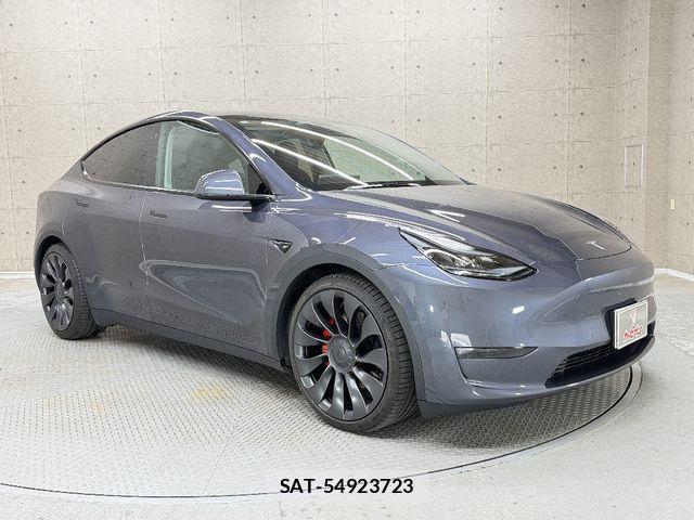 Tesla MODEL Y 2022-10 8210681-7