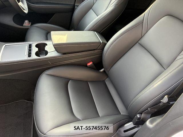 Tesla MODEL Y 2023-07 8210682-6