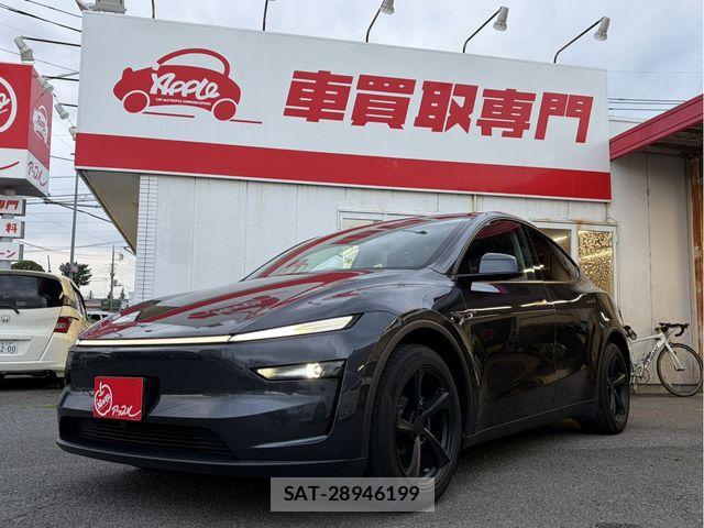 Tesla MODEL Y 2025-06 8232148-0