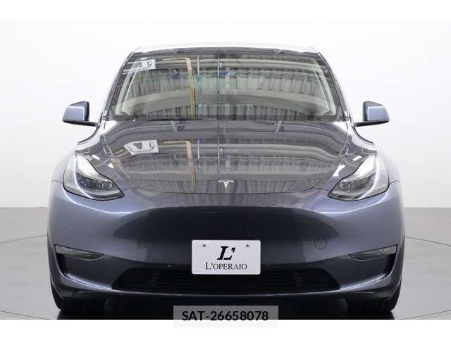 Tesla MODEL Y 2022-11 8232149-14