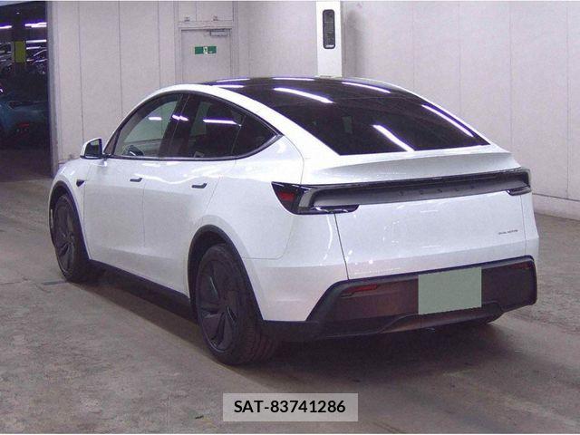 Tesla MODEL Y 2026-02 8317646-2