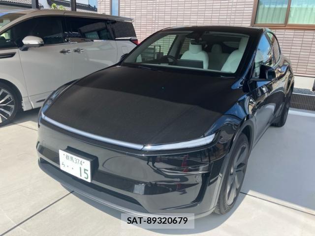 Tesla MODEL Y 2025-09 8317647-1