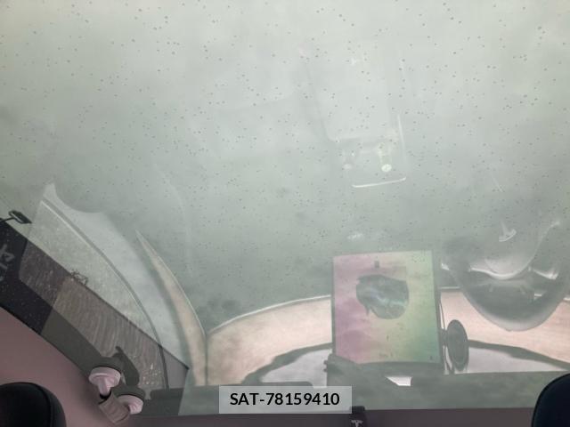 Tesla MODEL Y 2024-03 8317655-14