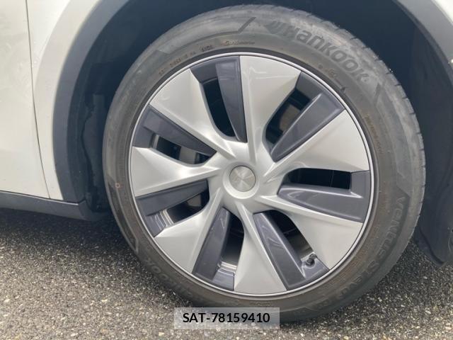 Tesla MODEL Y 2024-03 8317655-5