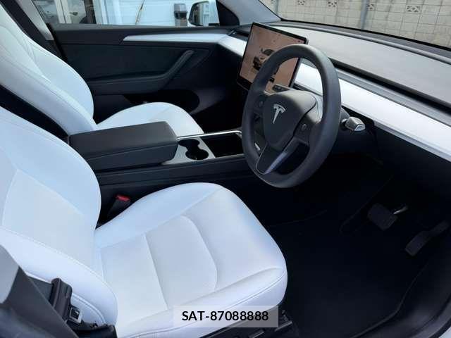 Tesla MODEL Y 2023-04 8317656-3