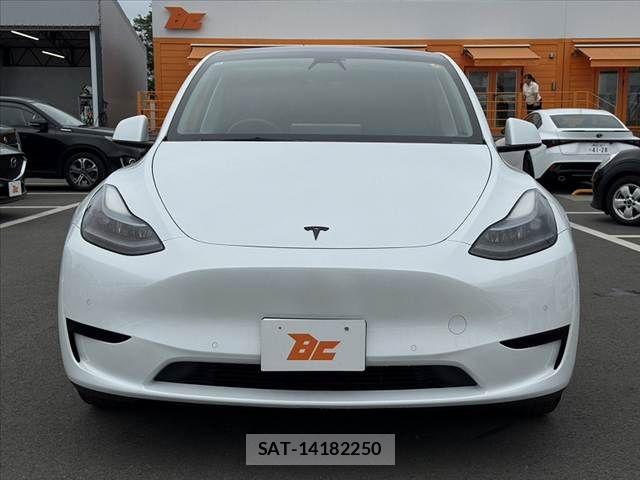 Tesla MODEL Y 2022-12 8355787-8