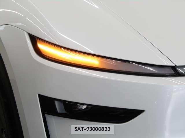 Tesla MODEL Y 2025-12 8415475-16