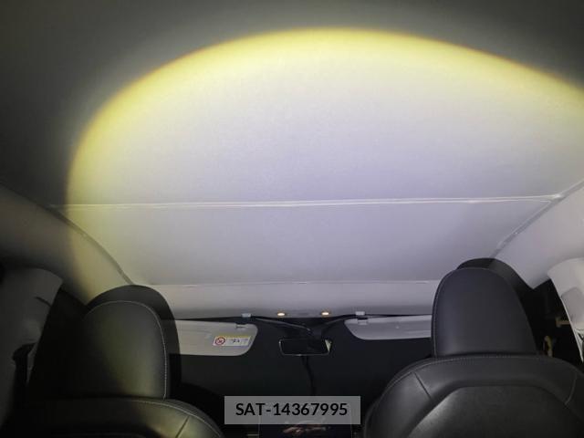 Tesla MODEL Y 2023-02 8486181-12