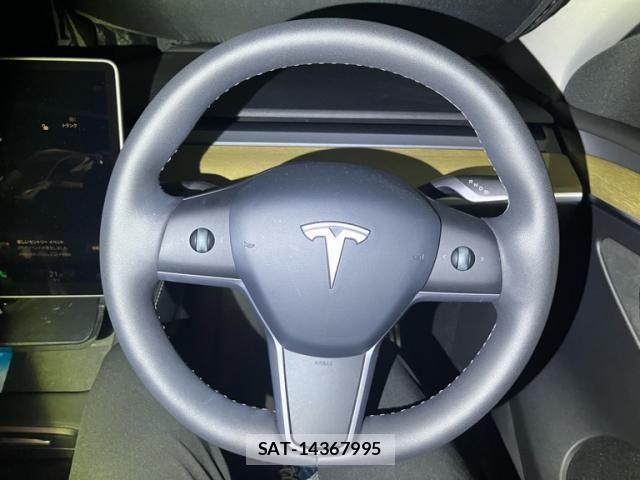 Tesla MODEL Y 2023-02 8486181-20
