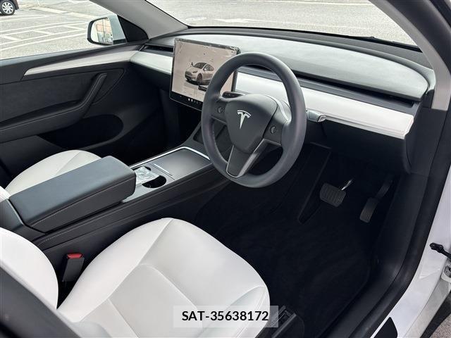 Tesla MODEL Y 2023-09 8527790-4