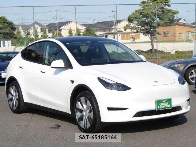 Tesla MODEL Y 2023-07 8527789-13