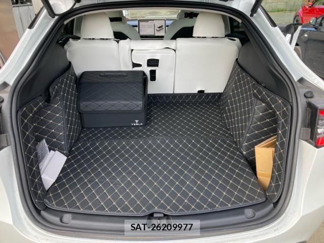 Tesla MODEL Y 2023-12 8629370-15