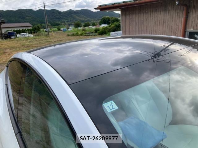 Tesla MODEL Y 2023-12 8629370-4