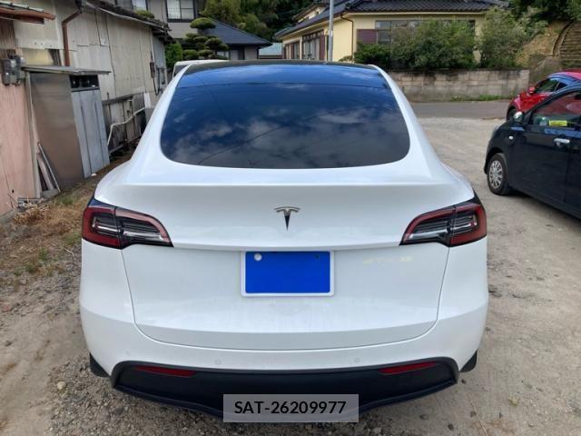 Tesla MODEL Y 2023-12 8629370-5