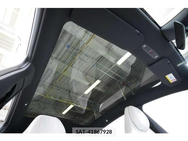Tesla MODEL Y 2026-05 8629367-9