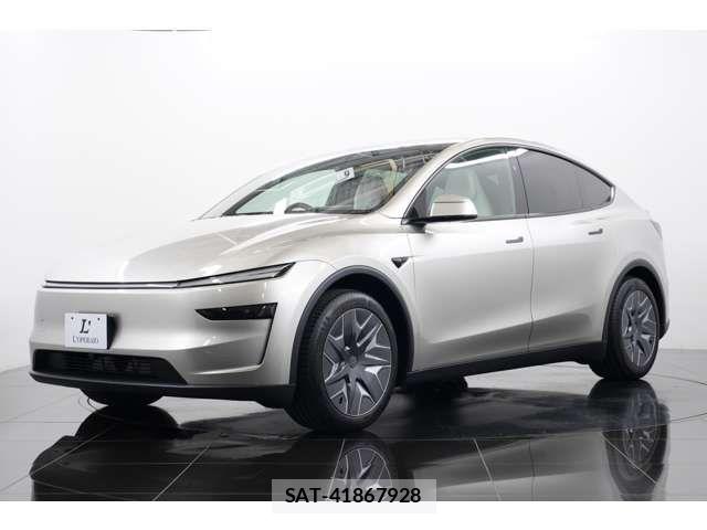 Tesla MODEL Y 2026-05 8629367-15