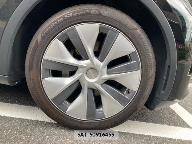 Tesla MODEL Y 2022-12 8629369-6