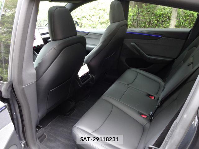 Tesla MODEL Y 2026-06 8662004-10