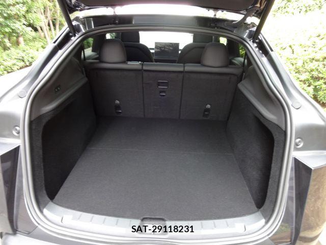 Tesla MODEL Y 2026-06 8662004-11
