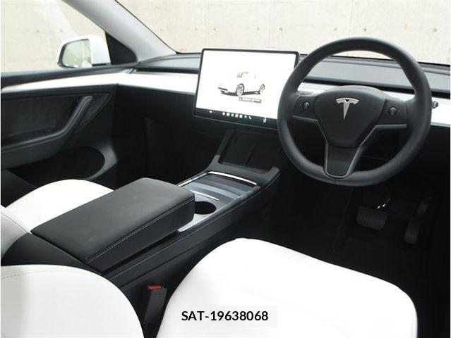 Tesla MODEL Y 2024-06 8667035-14