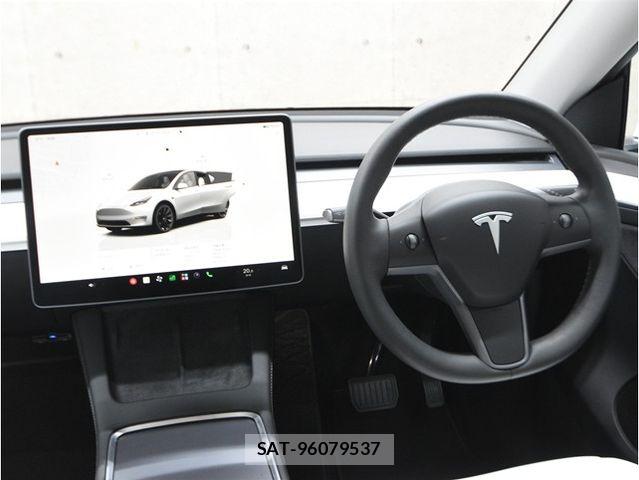 Tesla MODEL Y 2023-08 8746360-21