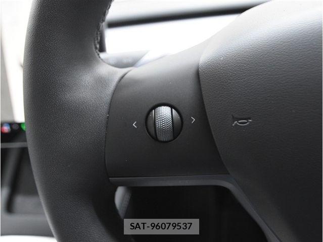 Tesla MODEL Y 2023-08 8746360-22