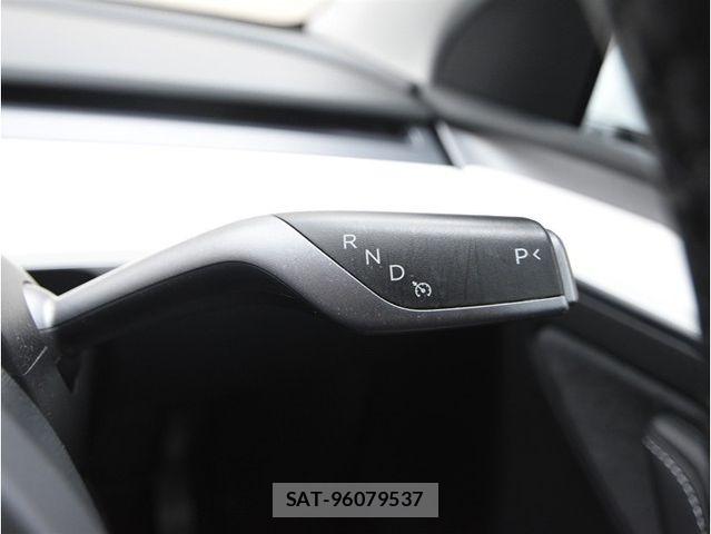 Tesla MODEL Y 2023-08 8746360-24
