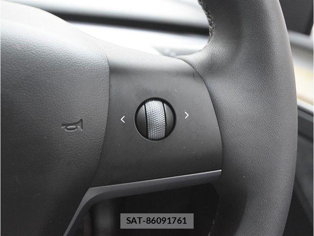 Tesla MODEL Y 2023-09 8746357-22