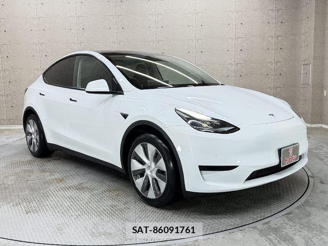 Tesla MODEL Y 2023-09 8746357-7