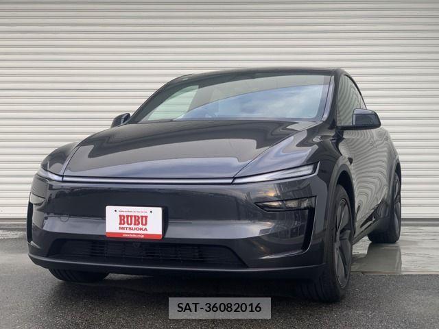 Tesla MODEL Y 2026-06 8746356-0