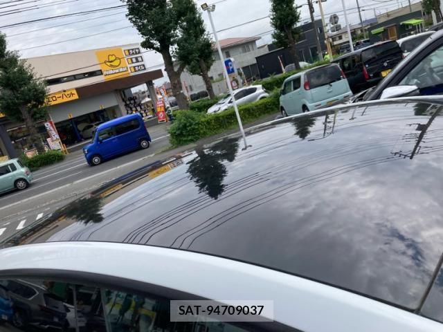 Tesla MODEL Y 2022-11 8746361-10