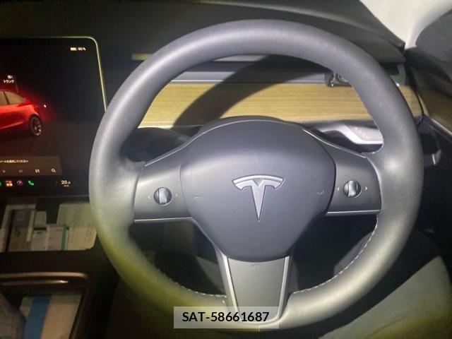 Tesla MODEL Y 2023-06 8746358-9