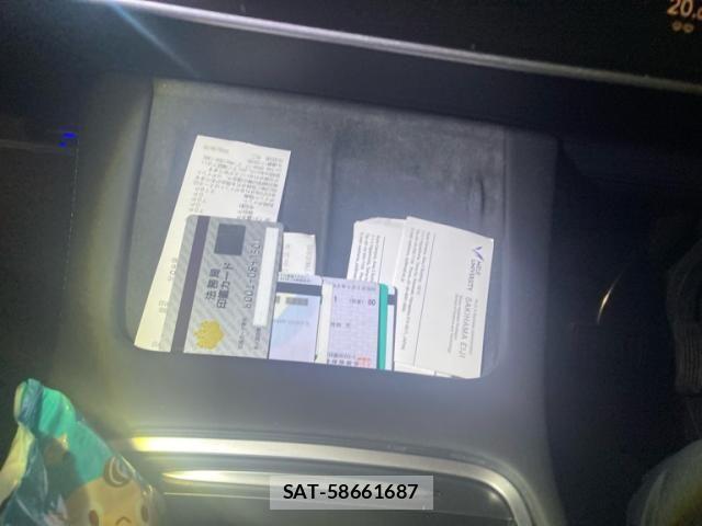 Tesla MODEL Y 2023-06 8746358-13