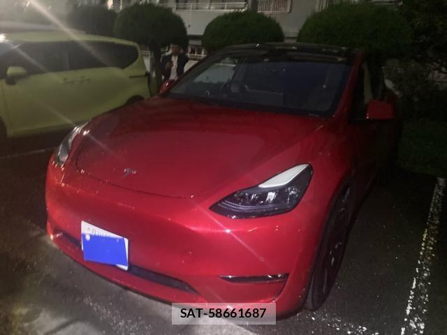 Tesla MODEL Y 2023-06 8746358-1