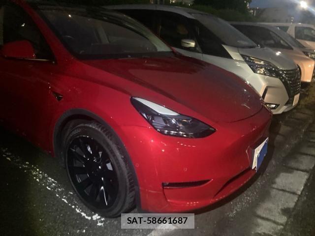 Tesla MODEL Y 2023-06 8746358-2
