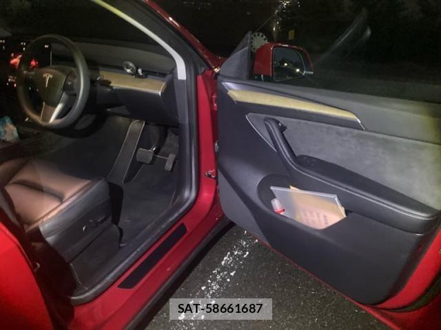 Tesla MODEL Y 2023-06 8746358-3