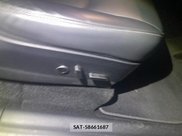 Tesla MODEL Y 2023-06 8746358-5
