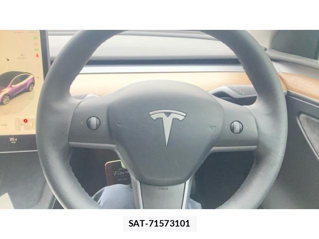 Tesla MODEL Y 2024-03 8746359-18