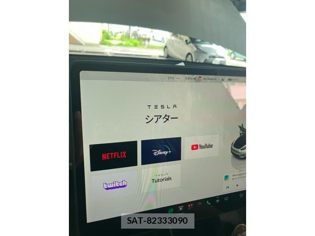 Tesla MODEL Y 2023-02 8832086-13