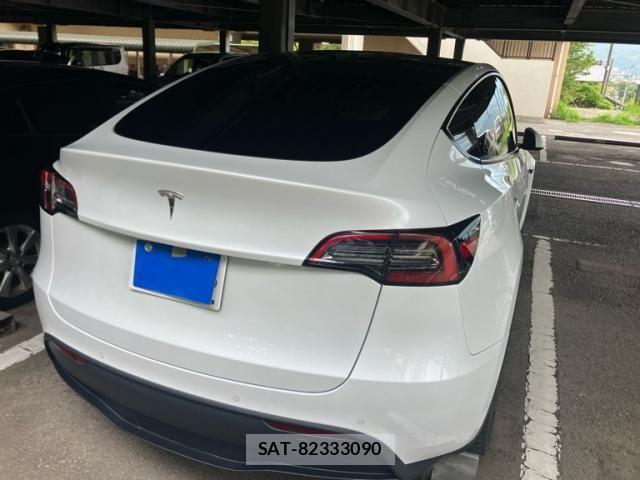 Tesla MODEL Y 2023-02 8832086-1