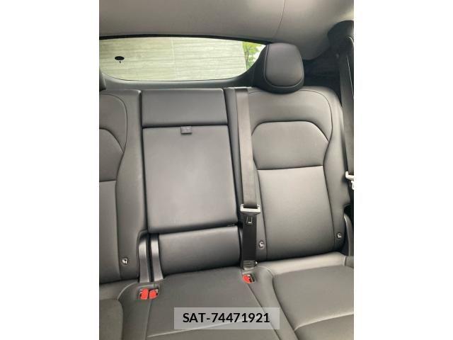 Tesla MODEL Y 2025-08 8832079-10