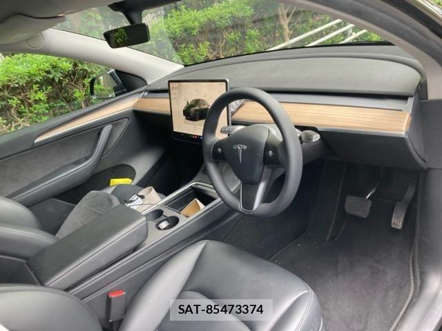 Tesla MODEL Y 2022-09 8872268-11
